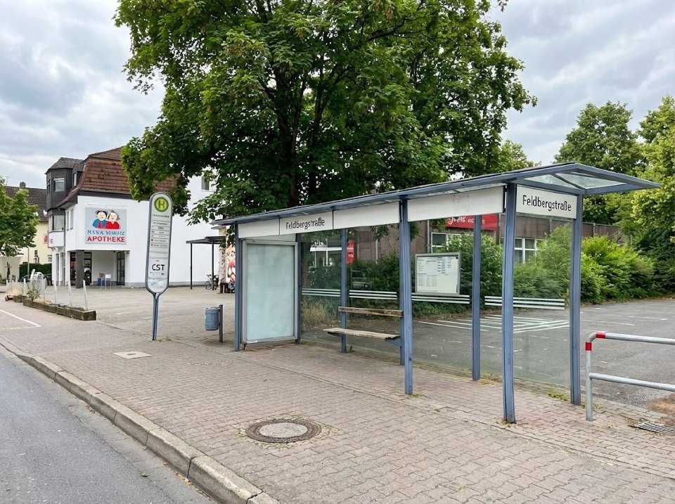 Anfahrt mit öffentlichen Verkehrsmitteln